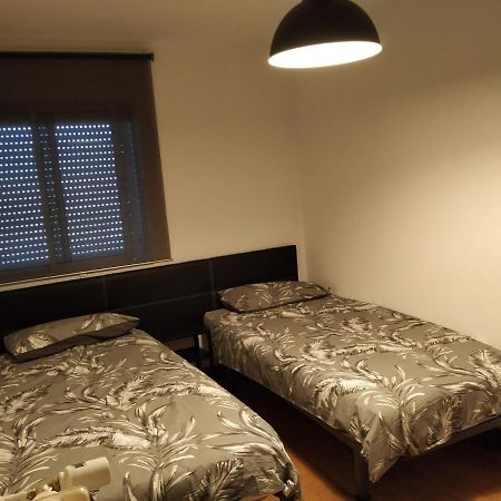 Apartamento Tisaret Wifi 47-112 Valladolid Kültér fotó